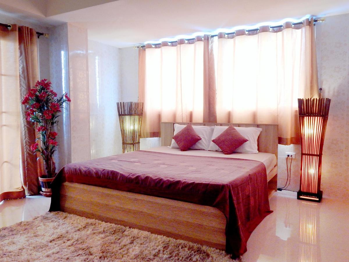 D5 Hotel สาขา หนองตำลึง Chonburi Extérieur photo